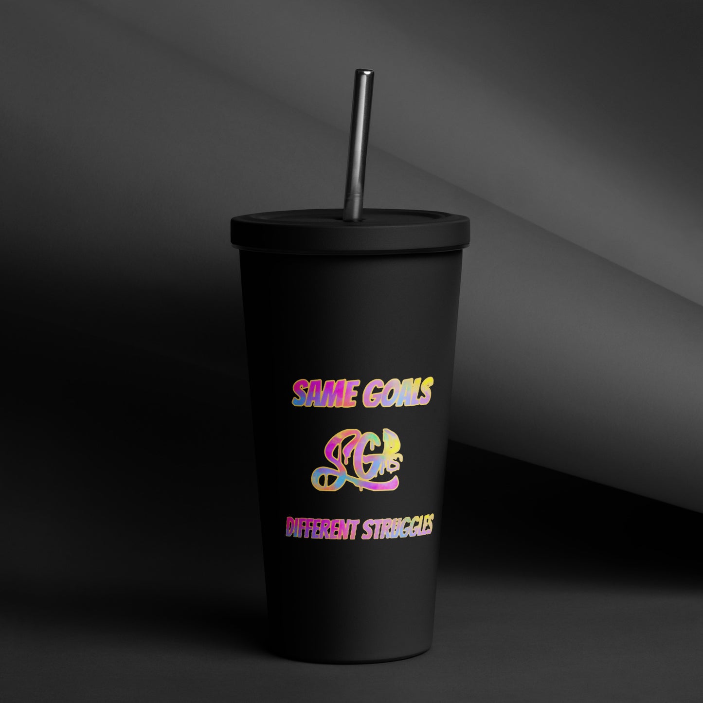 SGDS Insulated tumbler with a straw