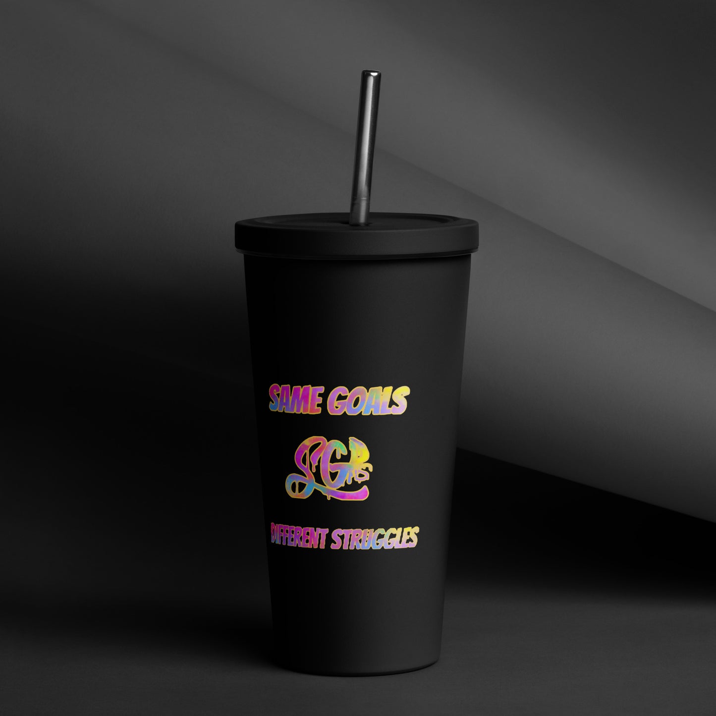 SGDS Insulated tumbler with a straw